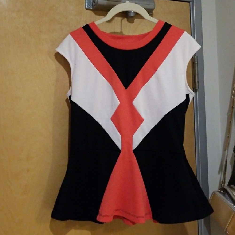 Colorblock patterned cap a-line sleeve top